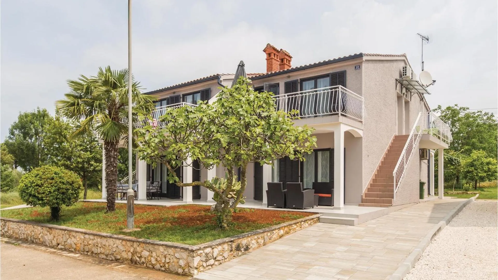 1 Bedroom Amazing Apartment In Porec